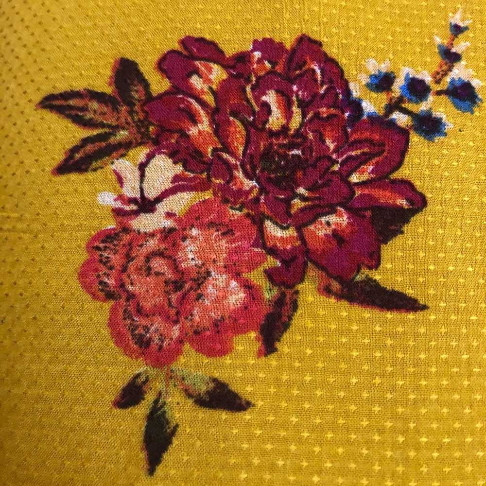 Floral blouse - Picture 3 of 3